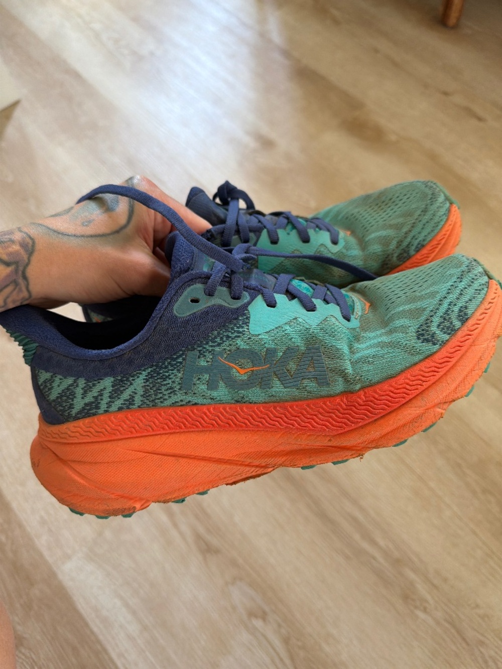 Hoka Challenger ATR 7s (Size 8B Women’s)